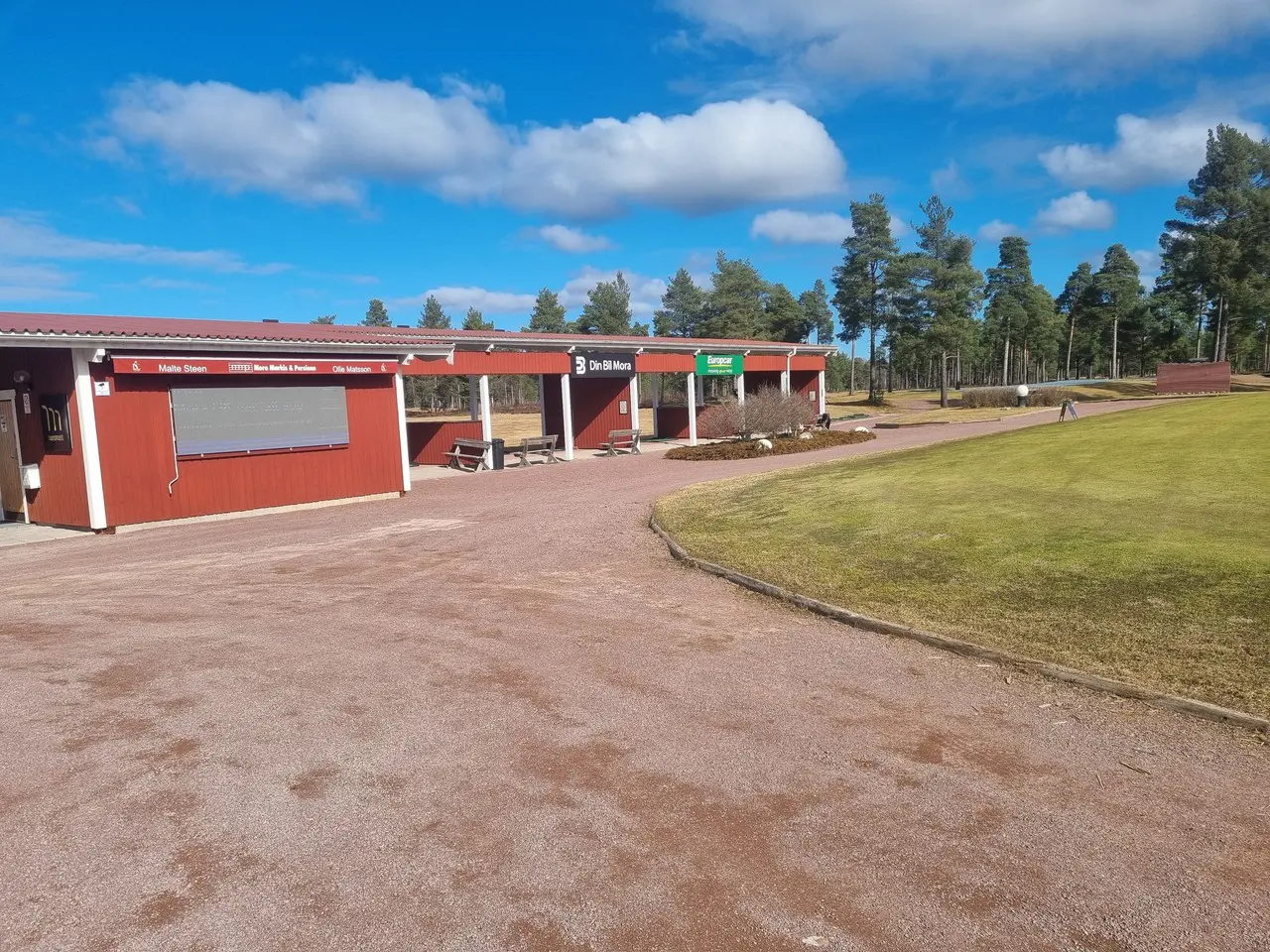 Shop och range öppen i påsk